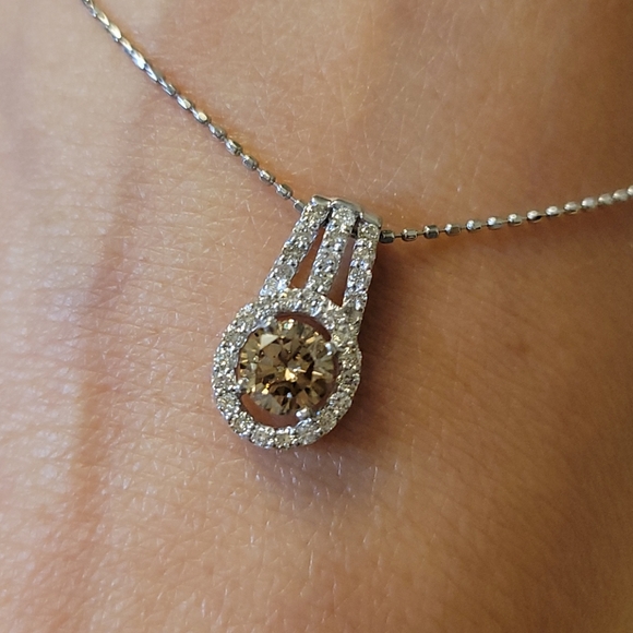 Choco Diamond 0.66c and 0.23c white Natural diamond necklace - Picture 4 of 14